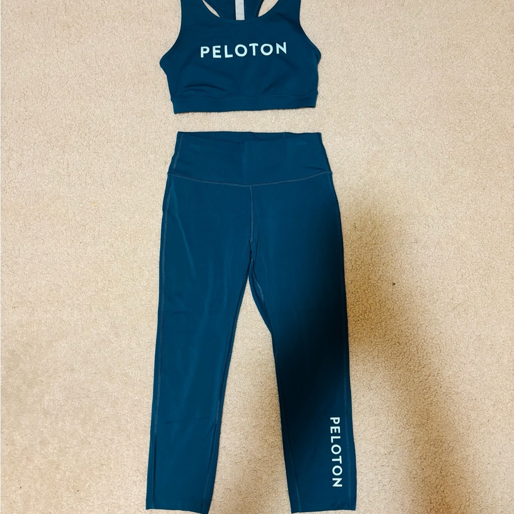 Peloton Teal Activewear Set size Small